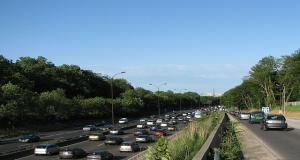 Canicule, pollution et restrictions pour les automobilistes : pourquoi votre vitesse est réduite de 20 km/h dès aujourd’hui